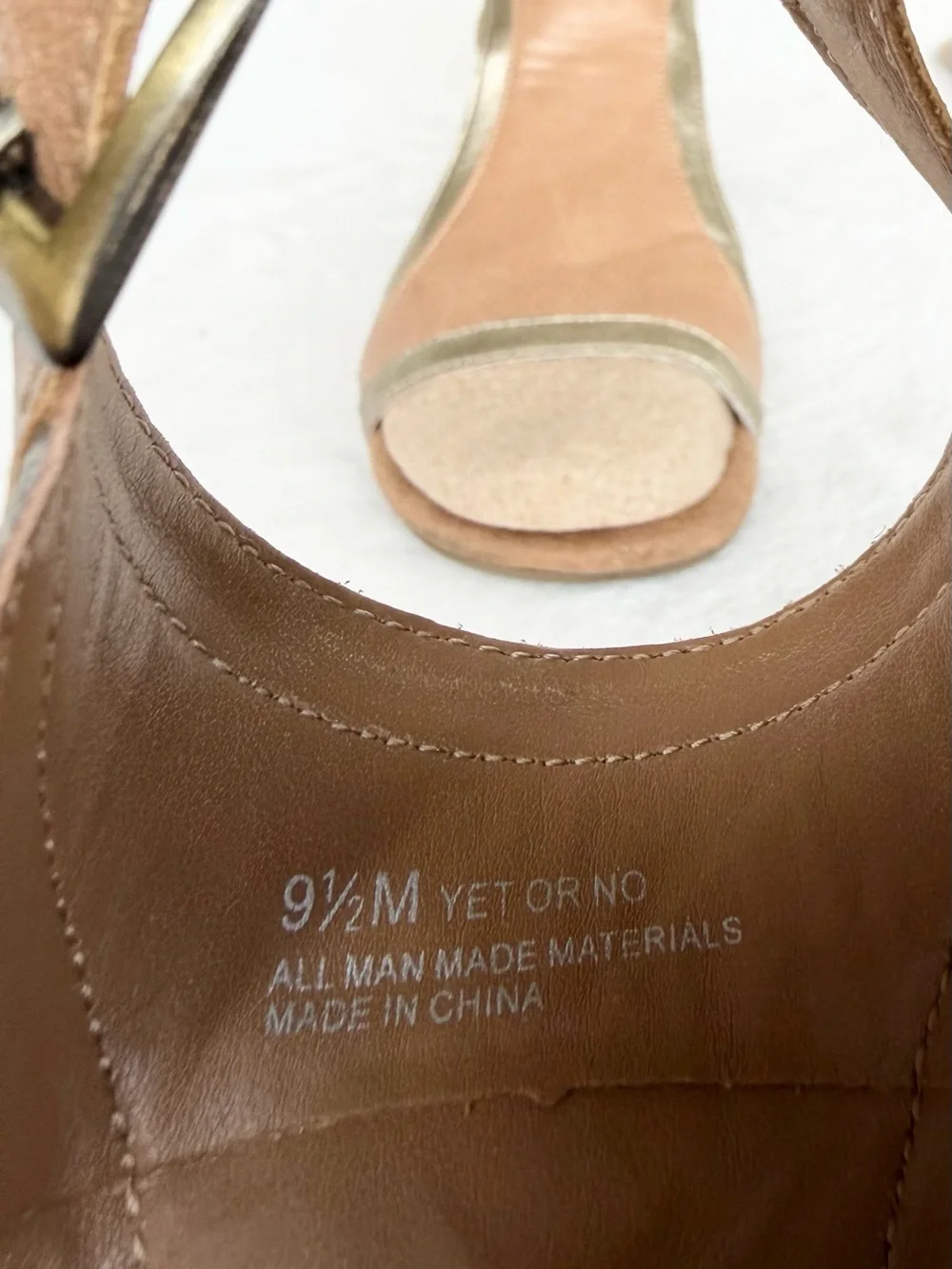 Aerosoles Light Brown Wedge Sandals Womens Size 9.5M Side Buckles